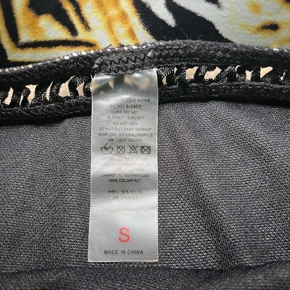 Animal print two-piece bikini size small - Picture 8 of 11